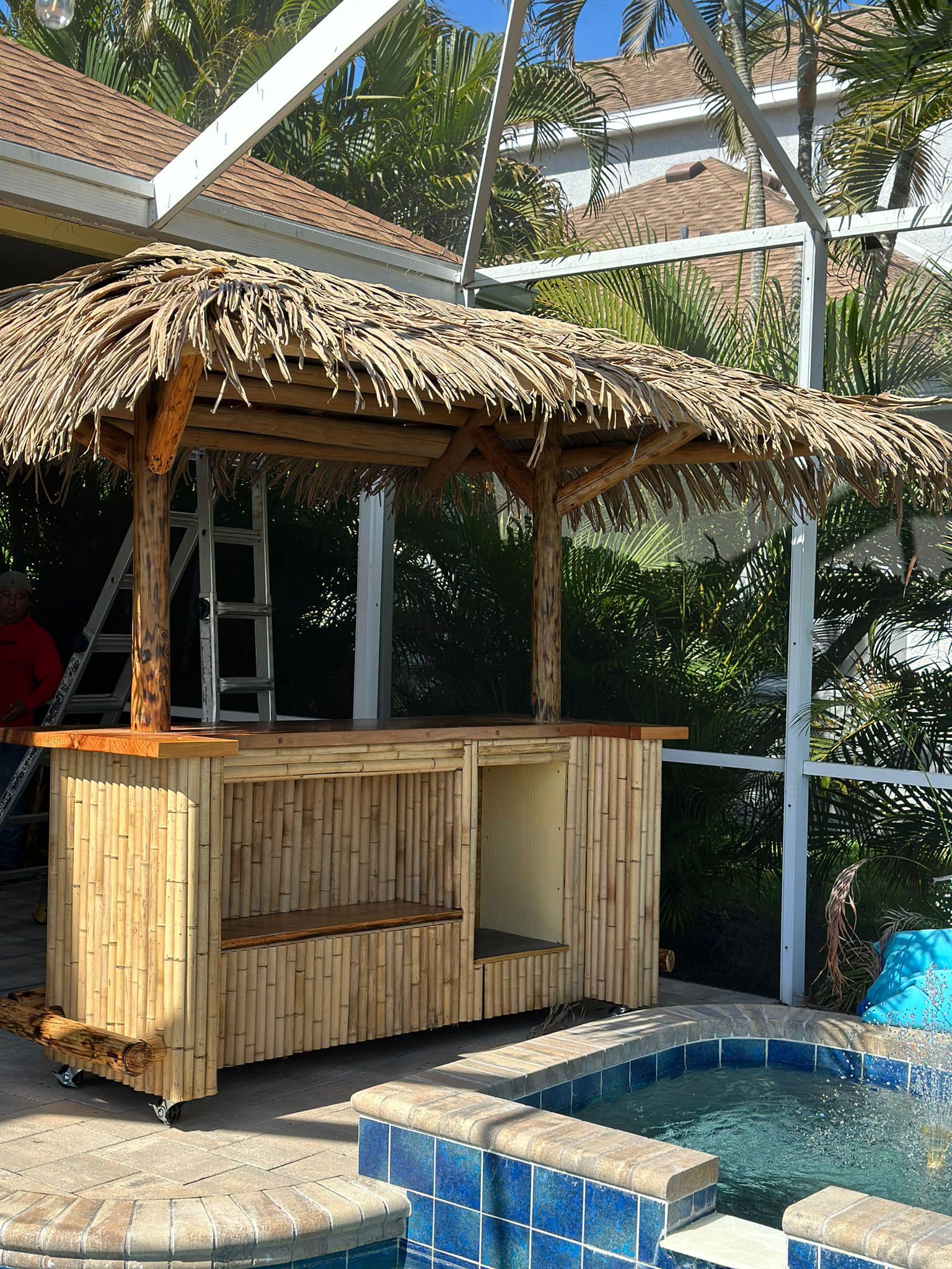 Tiki Bar 19 — Custom tiki bar build