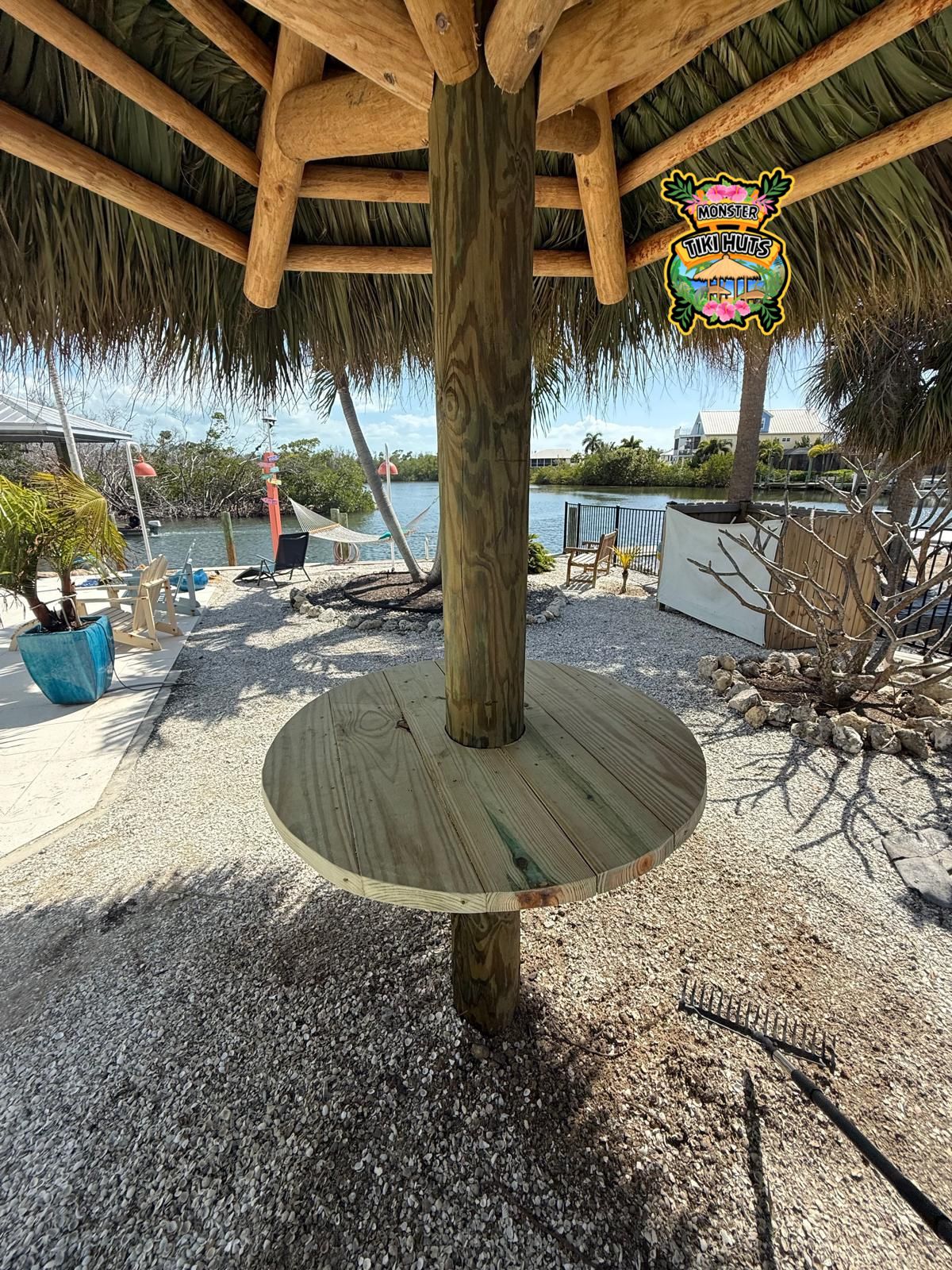 Single post tiki hut umbrella — Florida installation 6